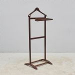 1448 8263 VALET STAND